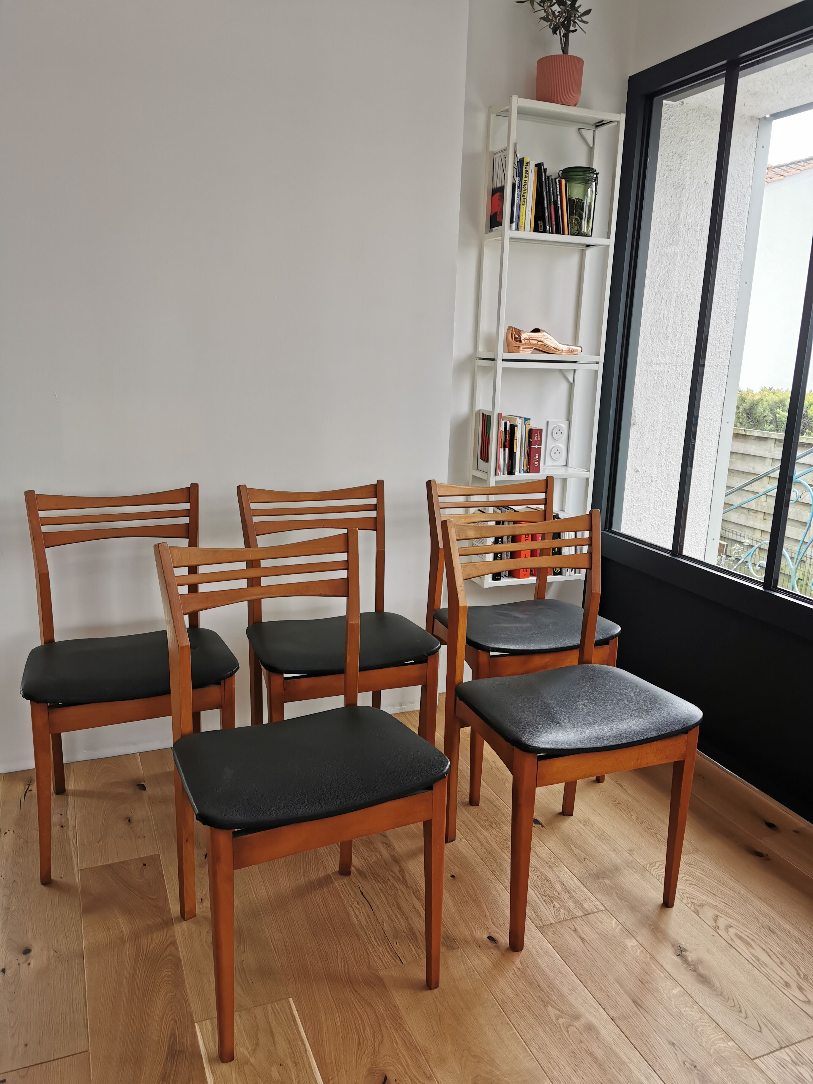 Set 5 vintage Scandinavian chairs