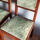 Paire de chaises art déco en velours vert