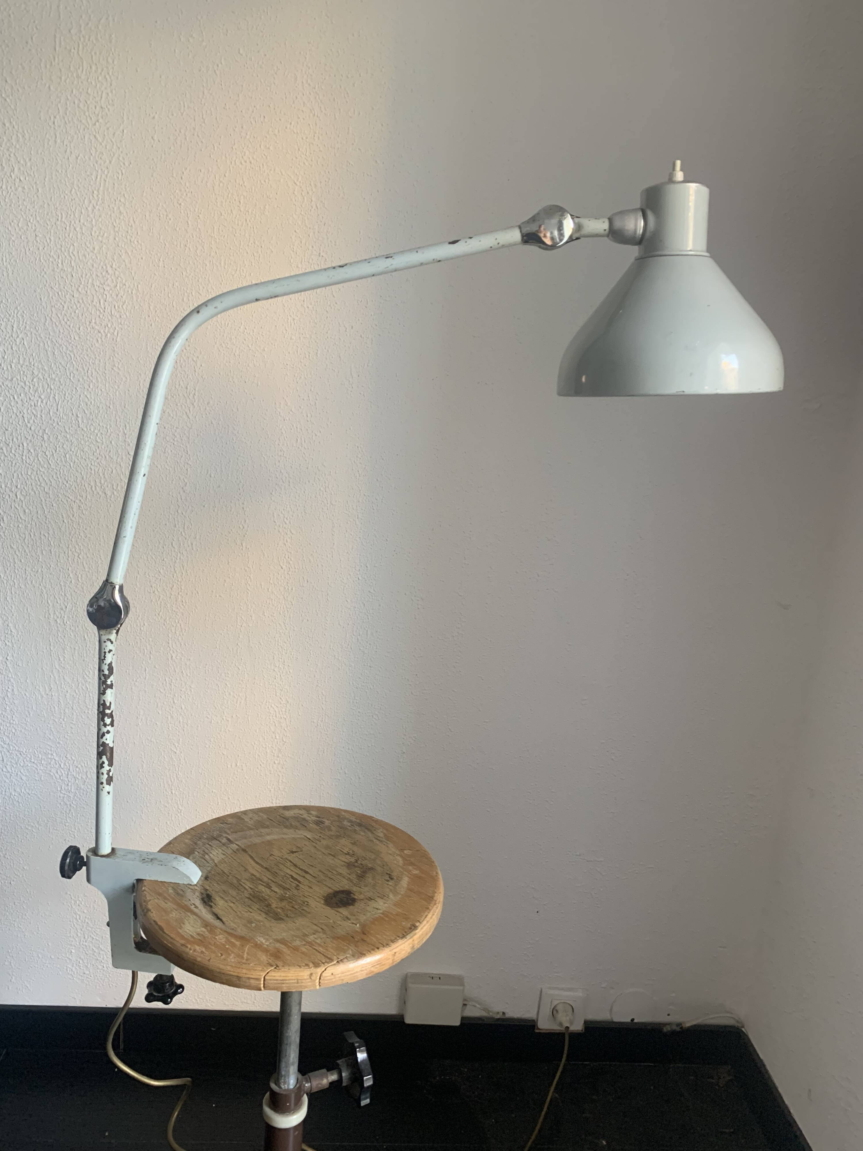 Lampe vintage 1950 industrielle liseuse Jumo GS2 souris - 70 cm