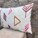 Handmade cushion cover in Berber wool: Moroccan Kilim cushion.