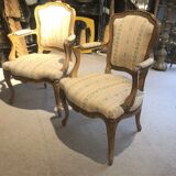 Paire de fauteuils anciens décor rocaille Louis XV Bois Massif Tissu