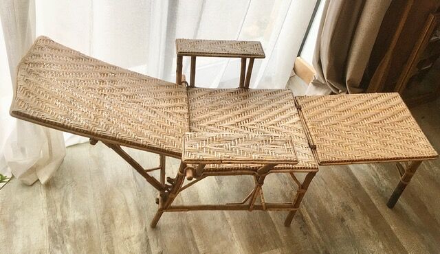 Rattan lounge chair