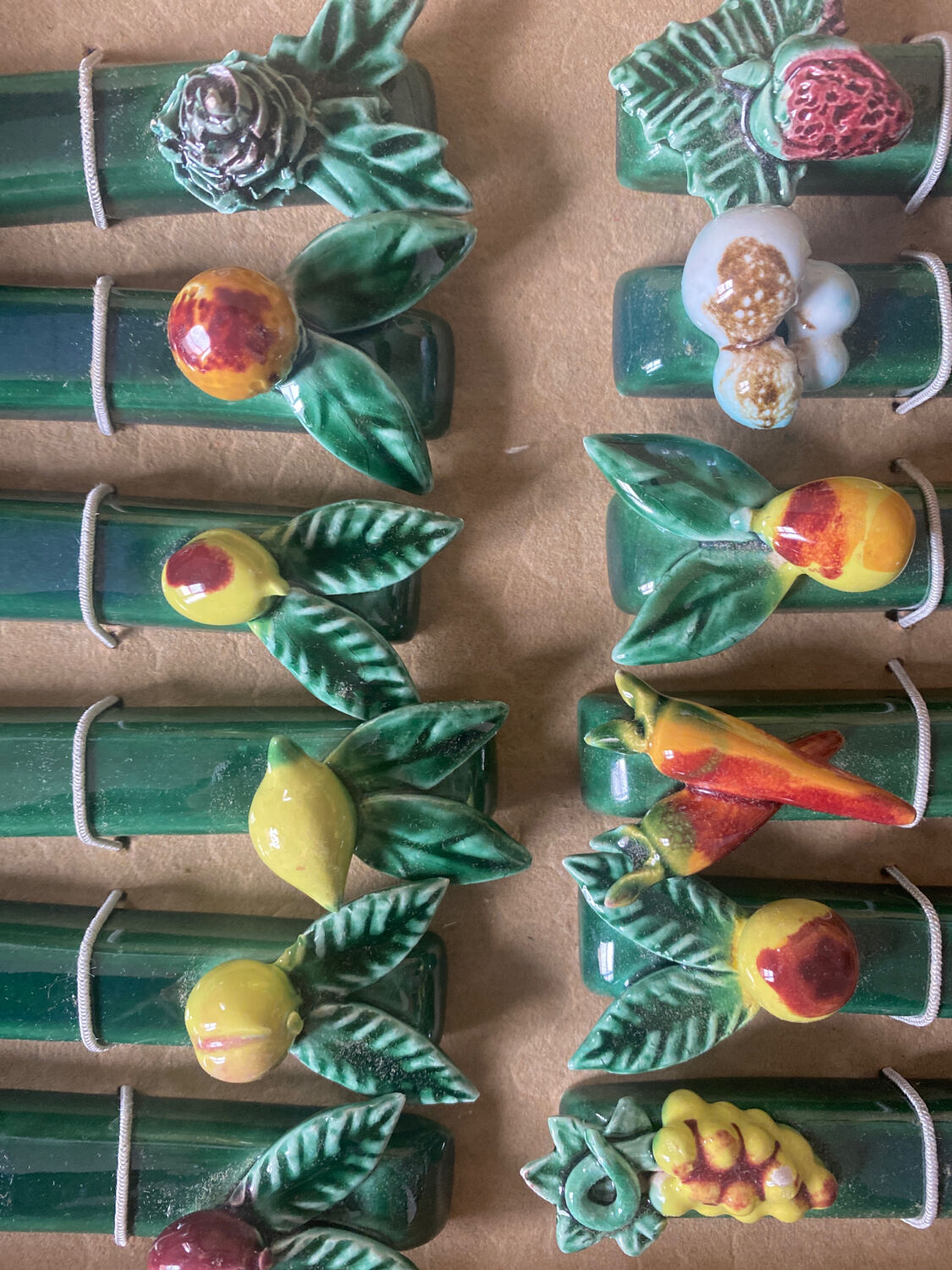Set of 12 knife holder theme fruits