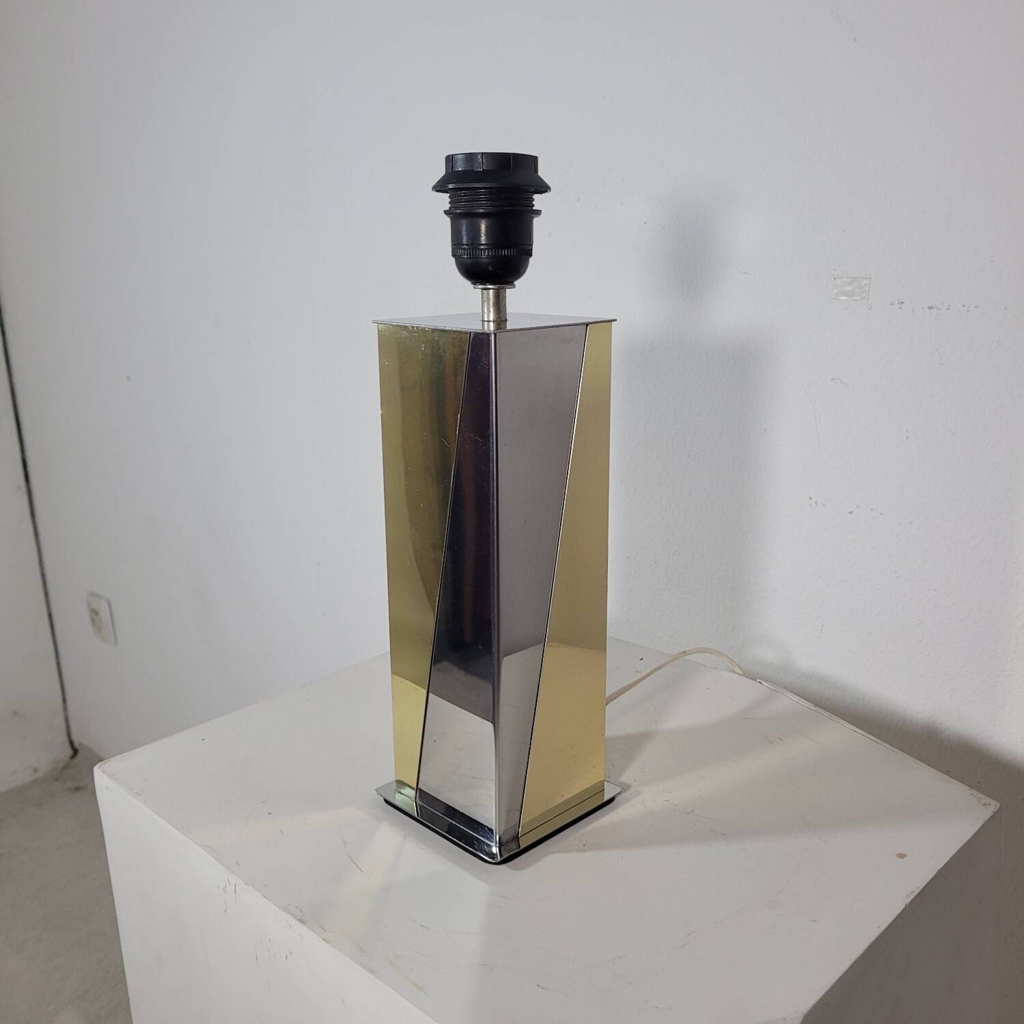 Vintage table lamp in brass and chrome metal 1970s