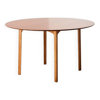 Table à manger Grand Prix Arne Jacobsen pour Fritz Hansen Danemark 1957