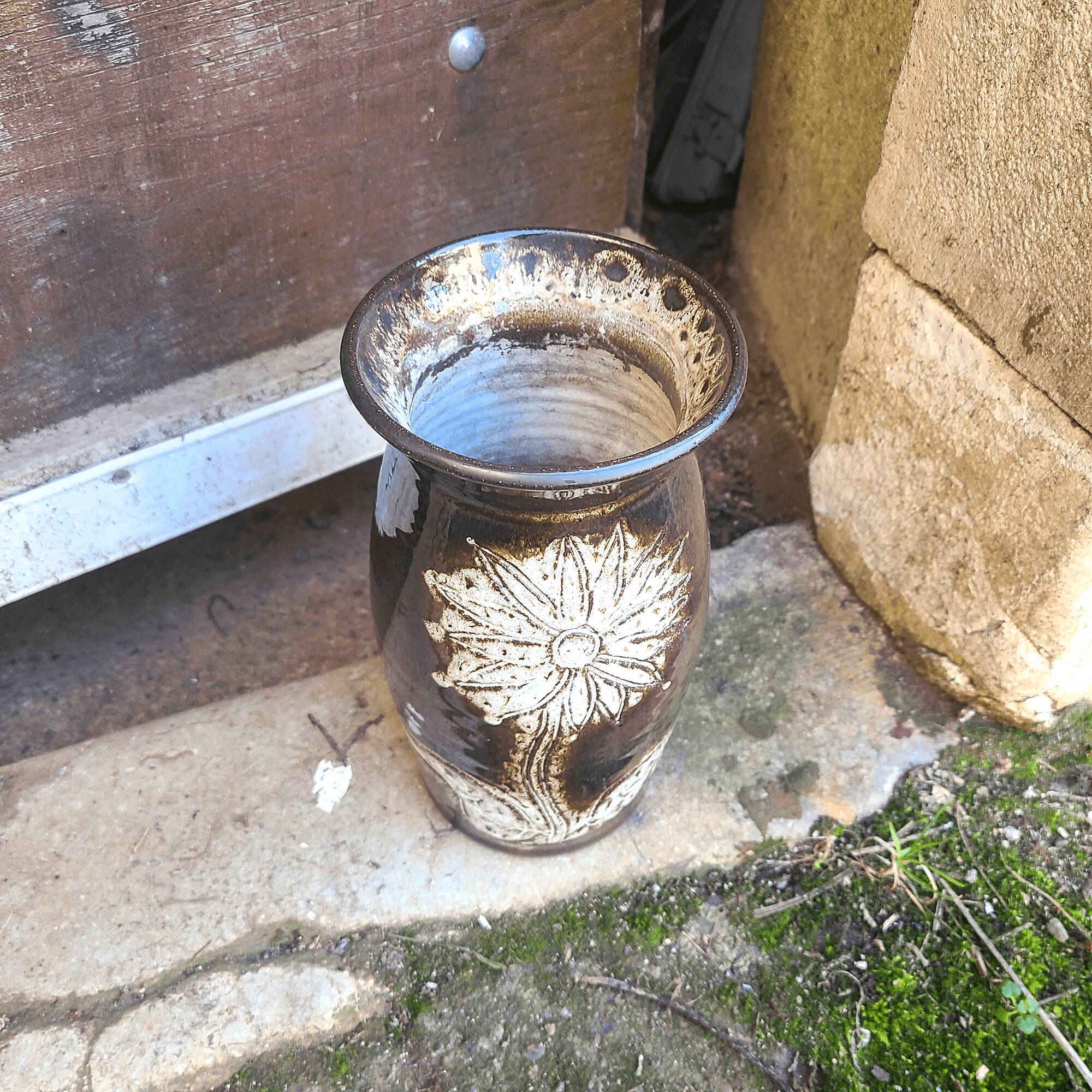 Lava vase floral decoration signed