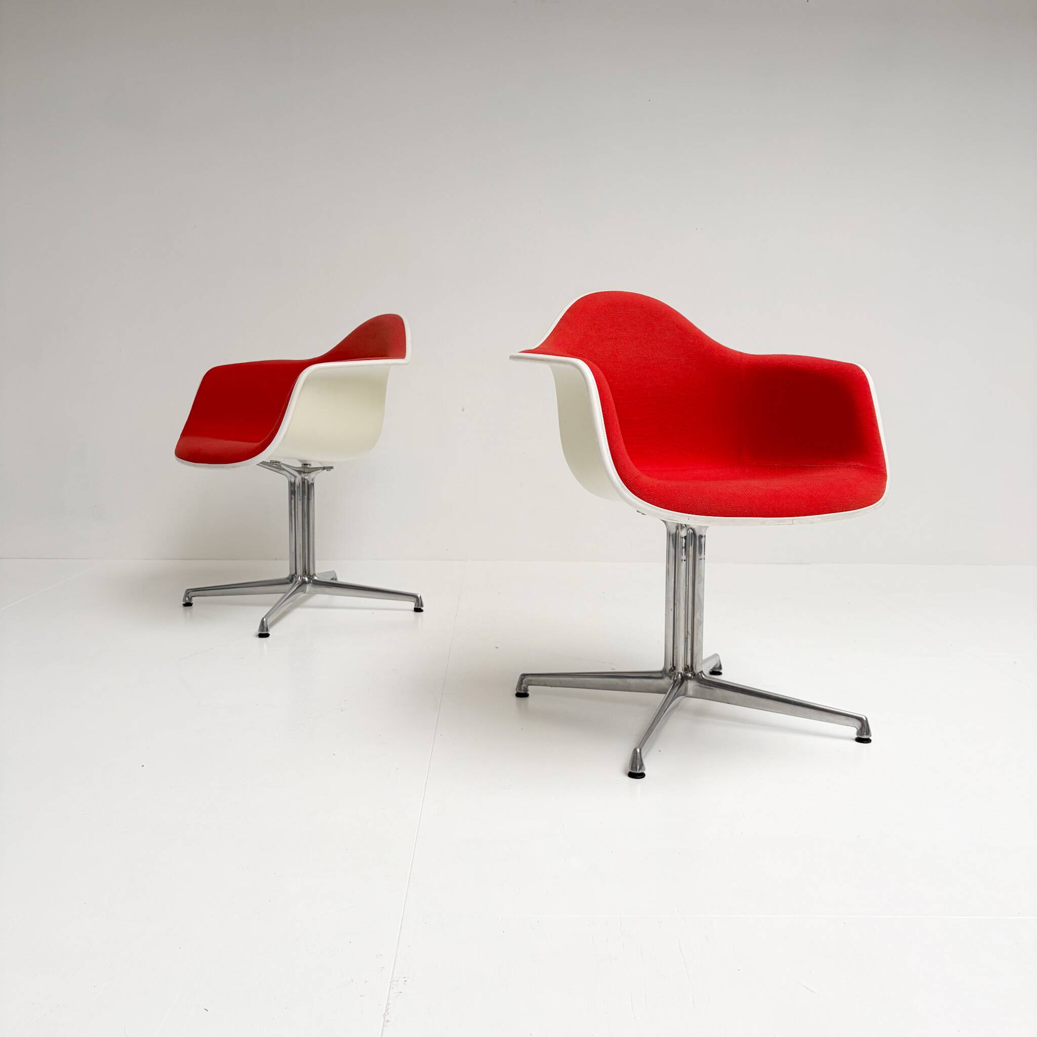 Fauteuil DAL par Charles et Ray Eames pour Vitra, années 2010.