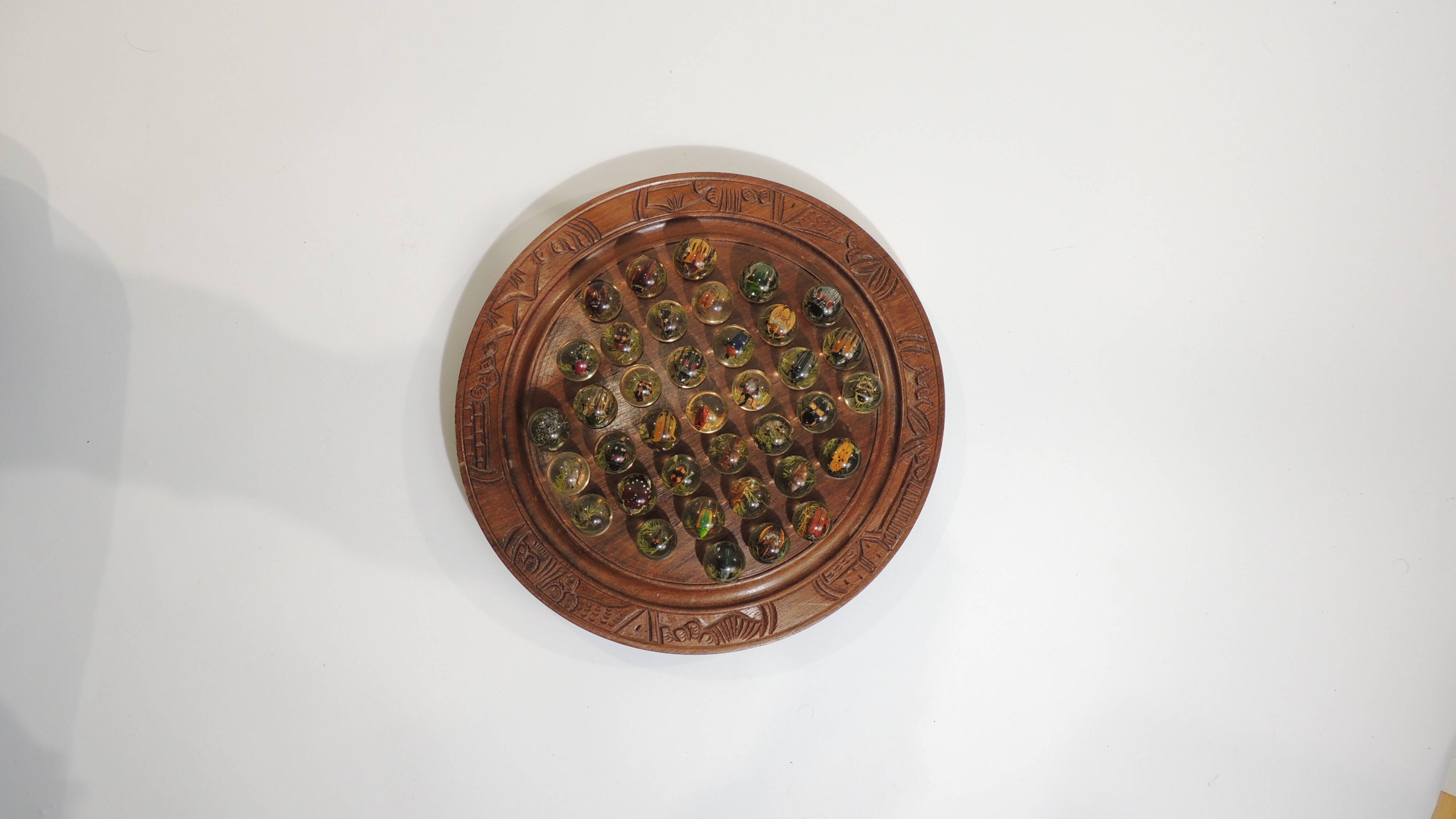 Vintage wooden carved solitaire game – Resin balls with insects –