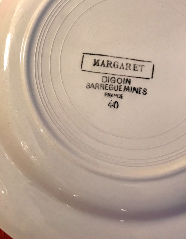 Plates Digoin Sarreguemines fleuries 19th century series Margaret pink flowers