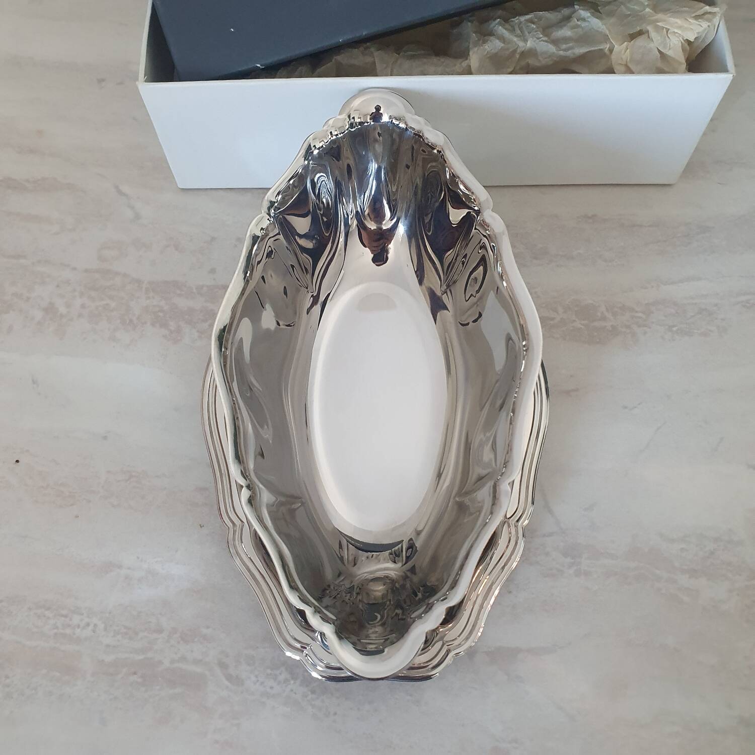 Guy Degrenne 18/10 stainless steel sauceboat, Régence collection