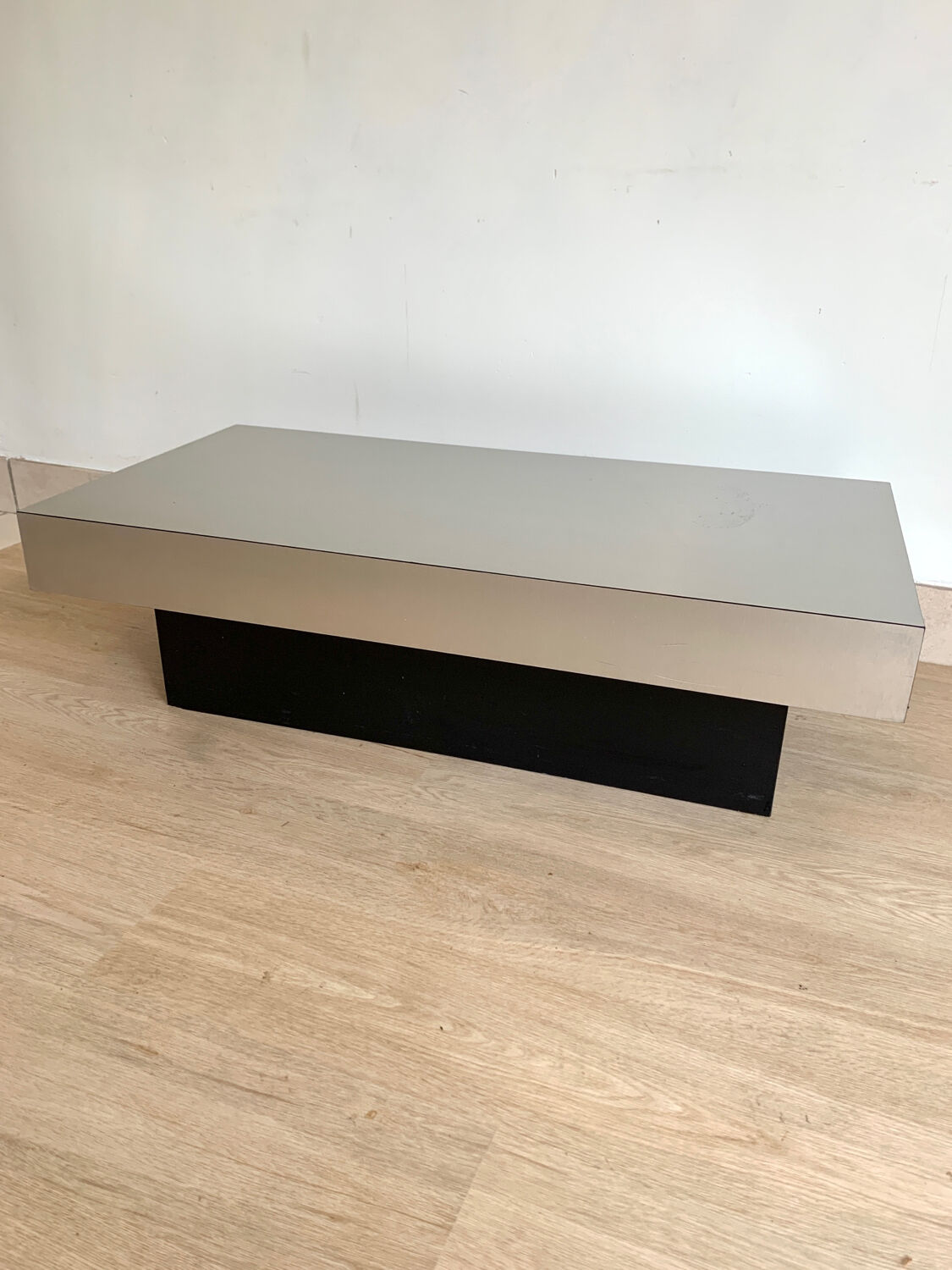 70s coffee table in brushed aluminum