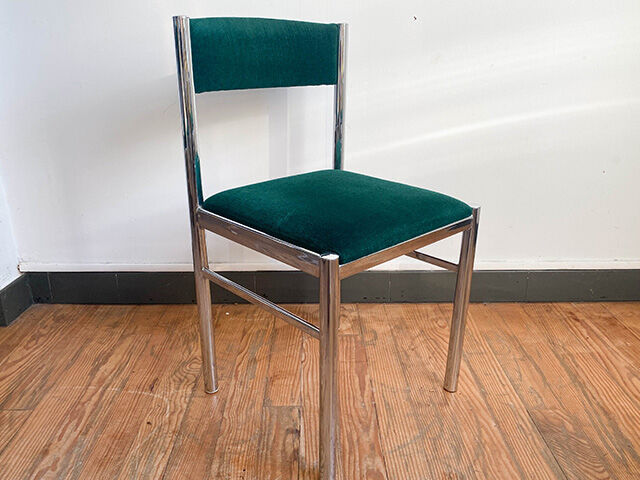 Lot of 4 green velvet chairs