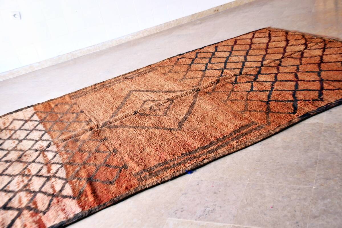 Vintage Beni Mguild Moroccan Berber rug