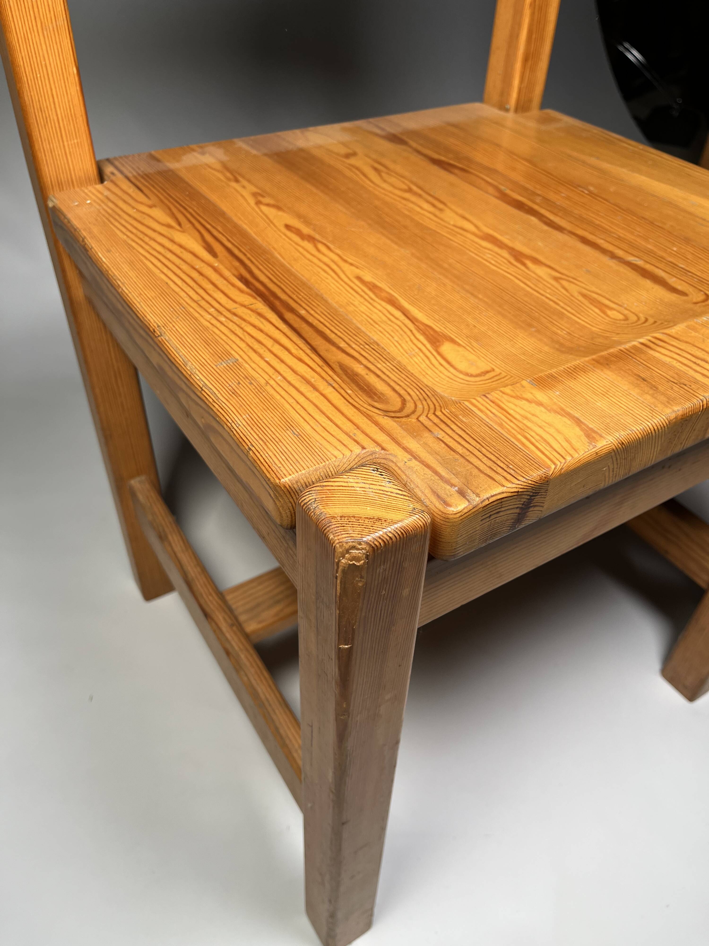 4 Chaises Ilmari Tapiovaara