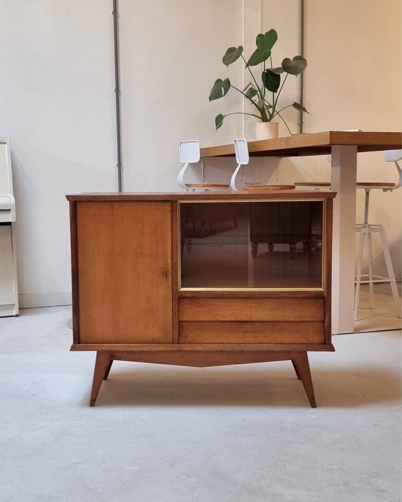 Mid-century display cabinet