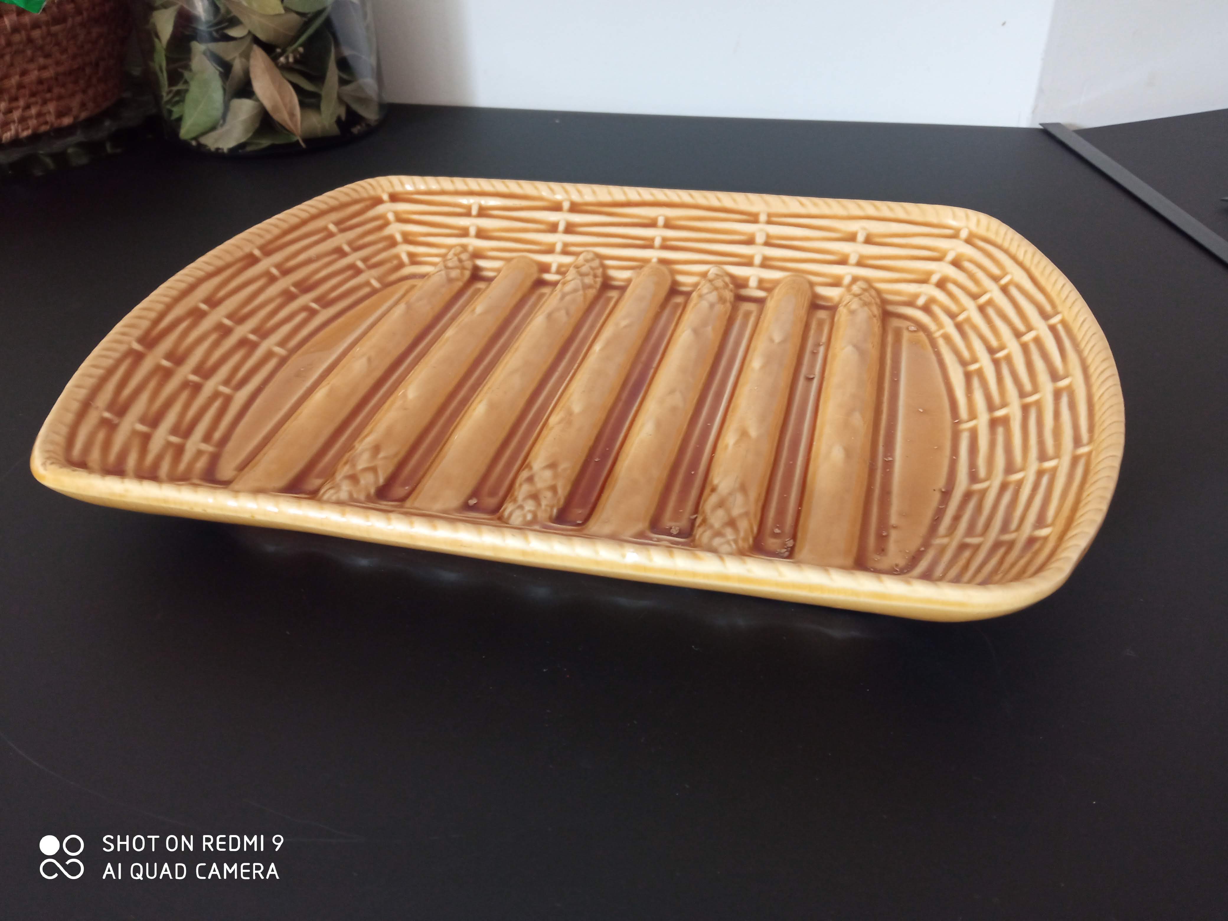 Asparagus dish in ancient Sarreguemines ceramic