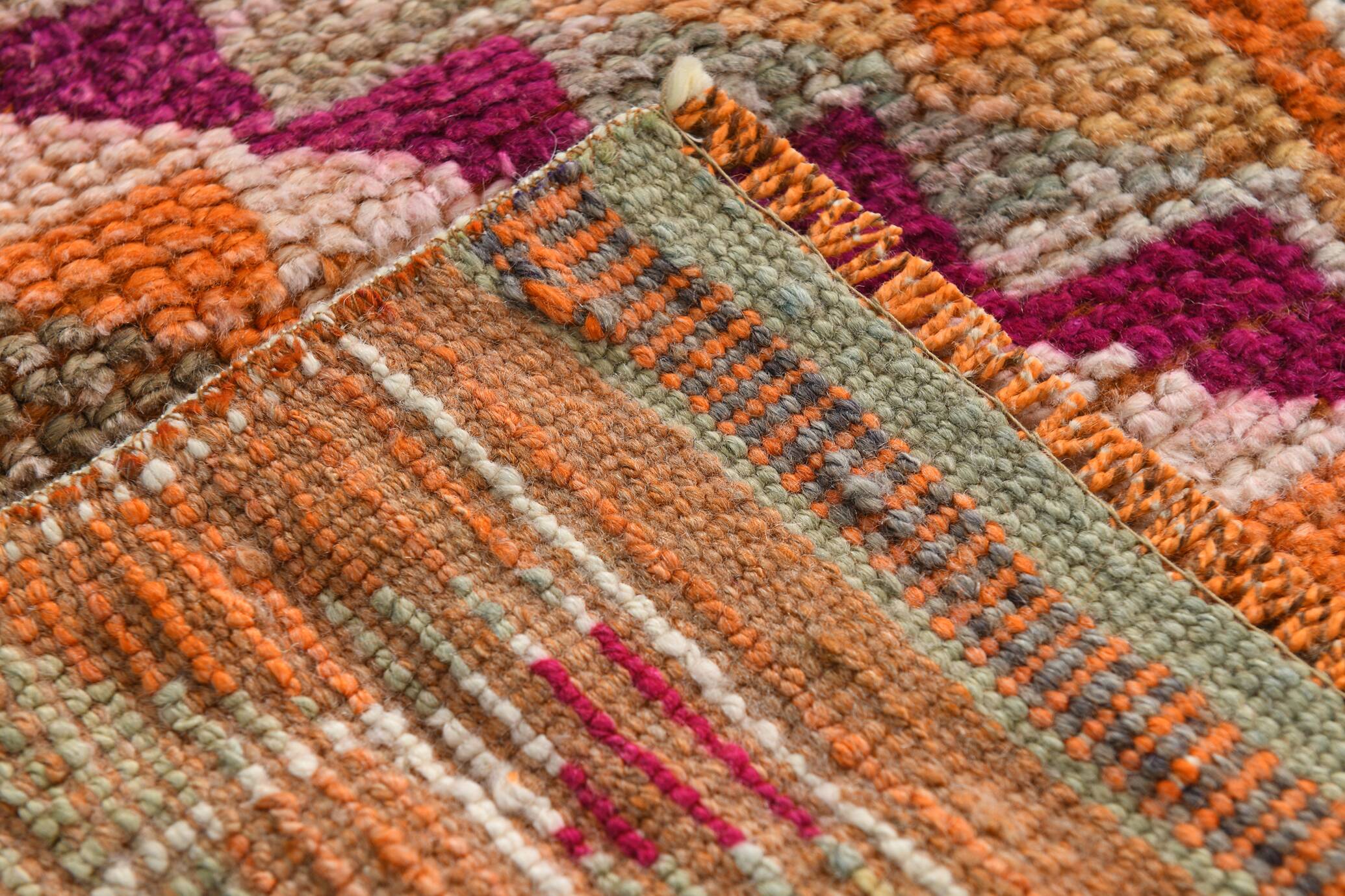 Tapis Kilim Vintage Orange et Rose, Motifs Géométriques, 77x326 Cm