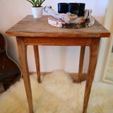 Side table / shabby chic sofa tip