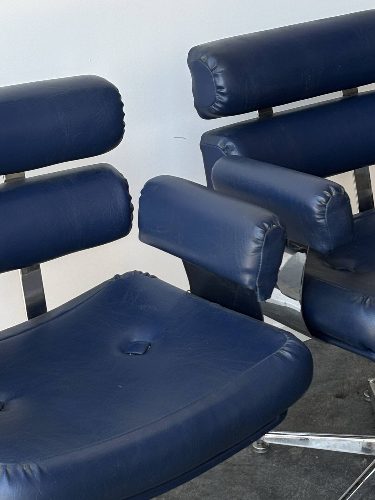 Pair of Italian Space Age lounge chairs, 1970