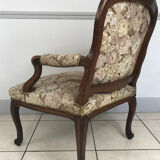 Louis XV vintage cabriolet armchair "à la Reine", 18th century