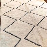 Beniouarain Berber ethnic rug
