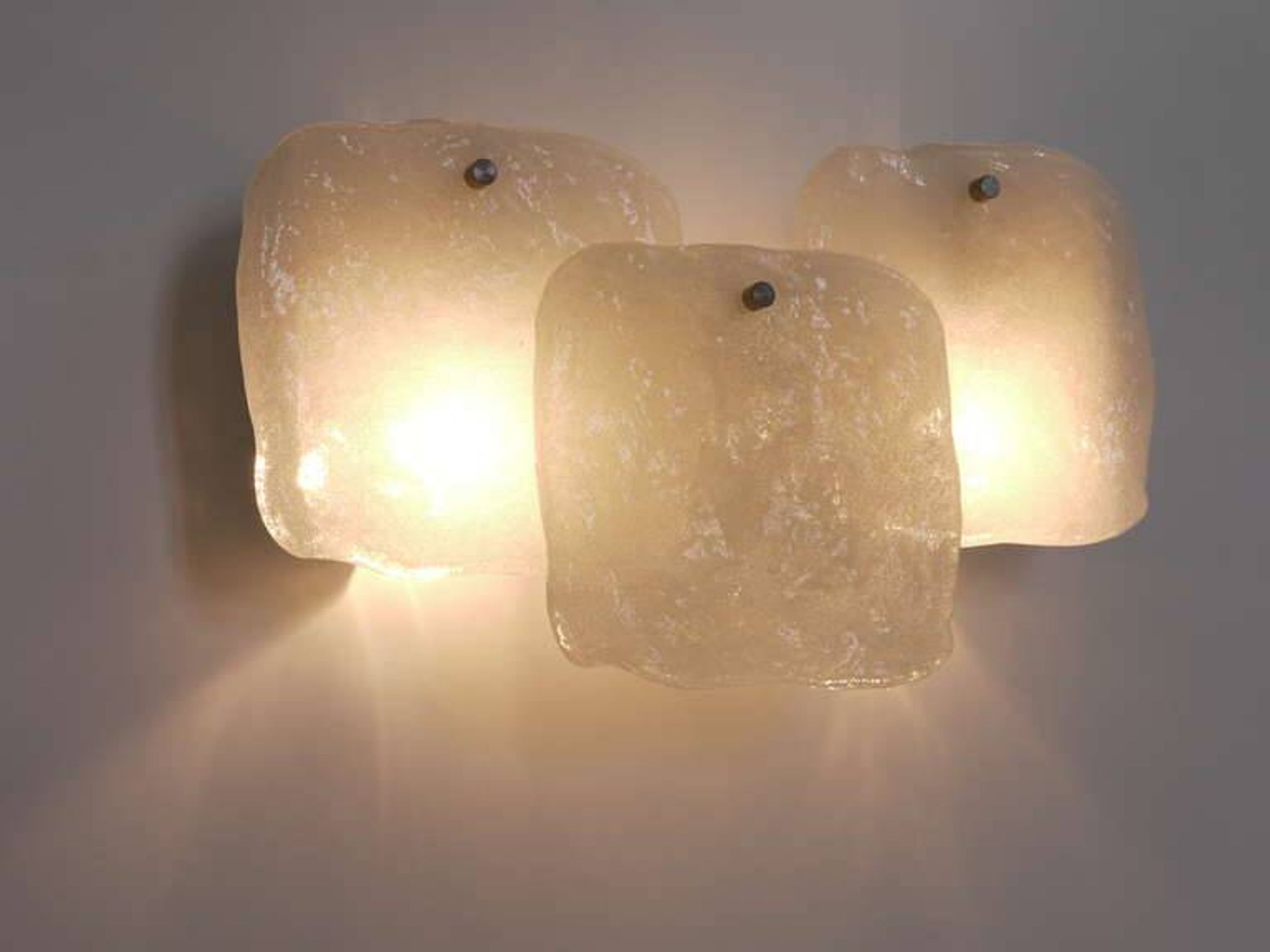 Up to 4 modern wall sconces Kalmar Vienna with frosted glass panels from the 1960s.