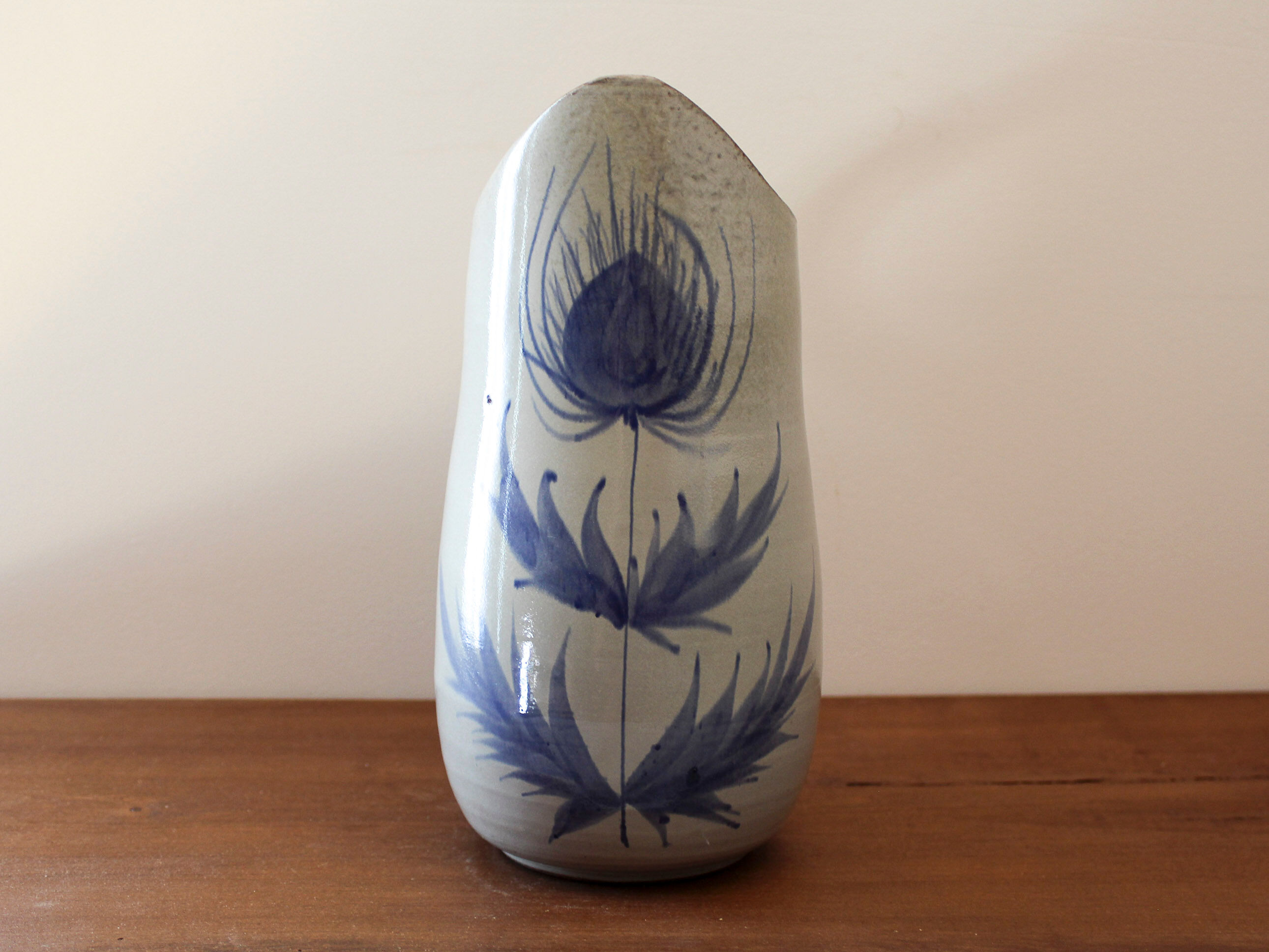 Sandstone pitcher Edmond Guizol Vallauris