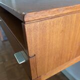 Scandinavian entrance bench