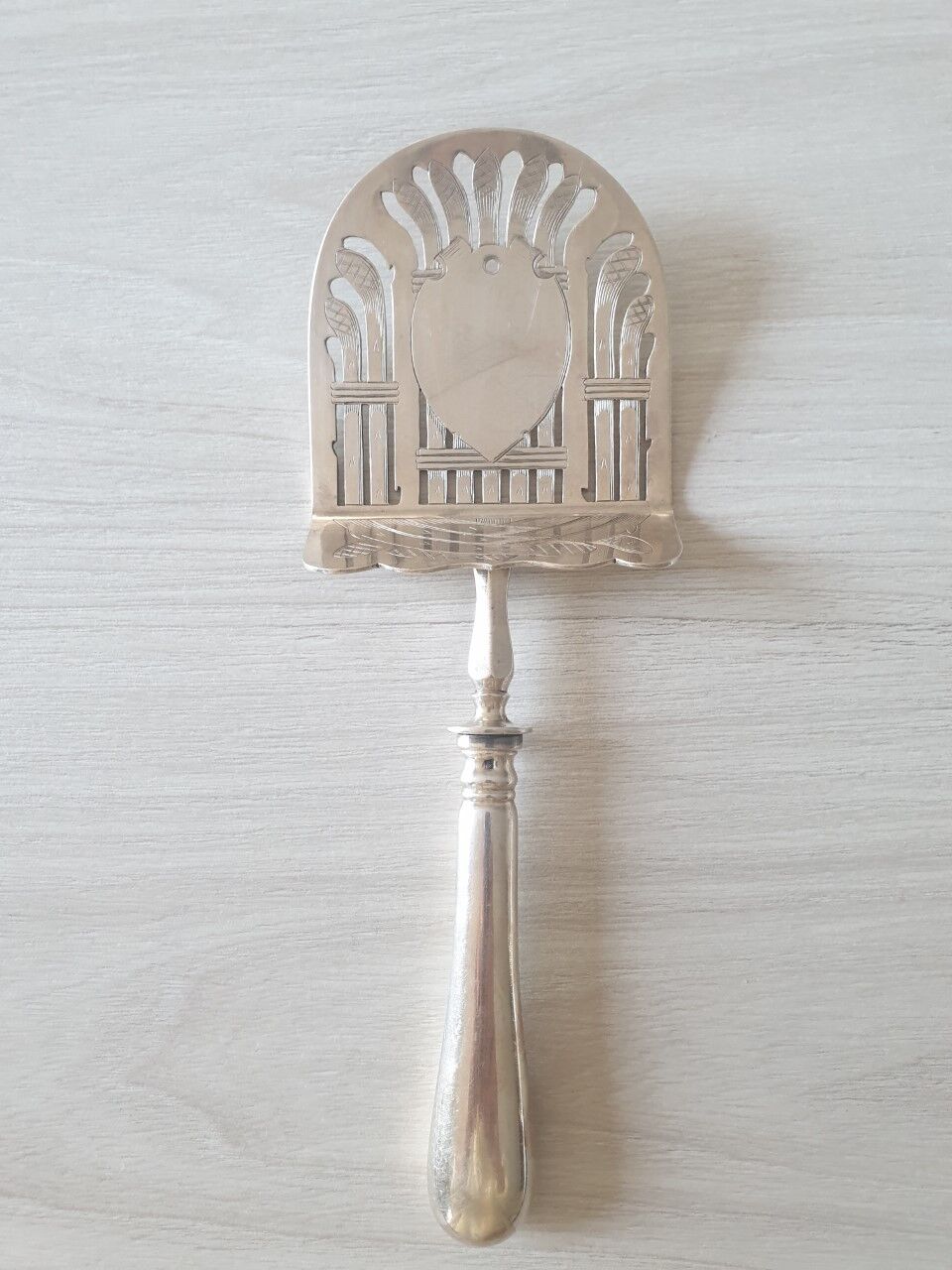 Christofle Service Excavator