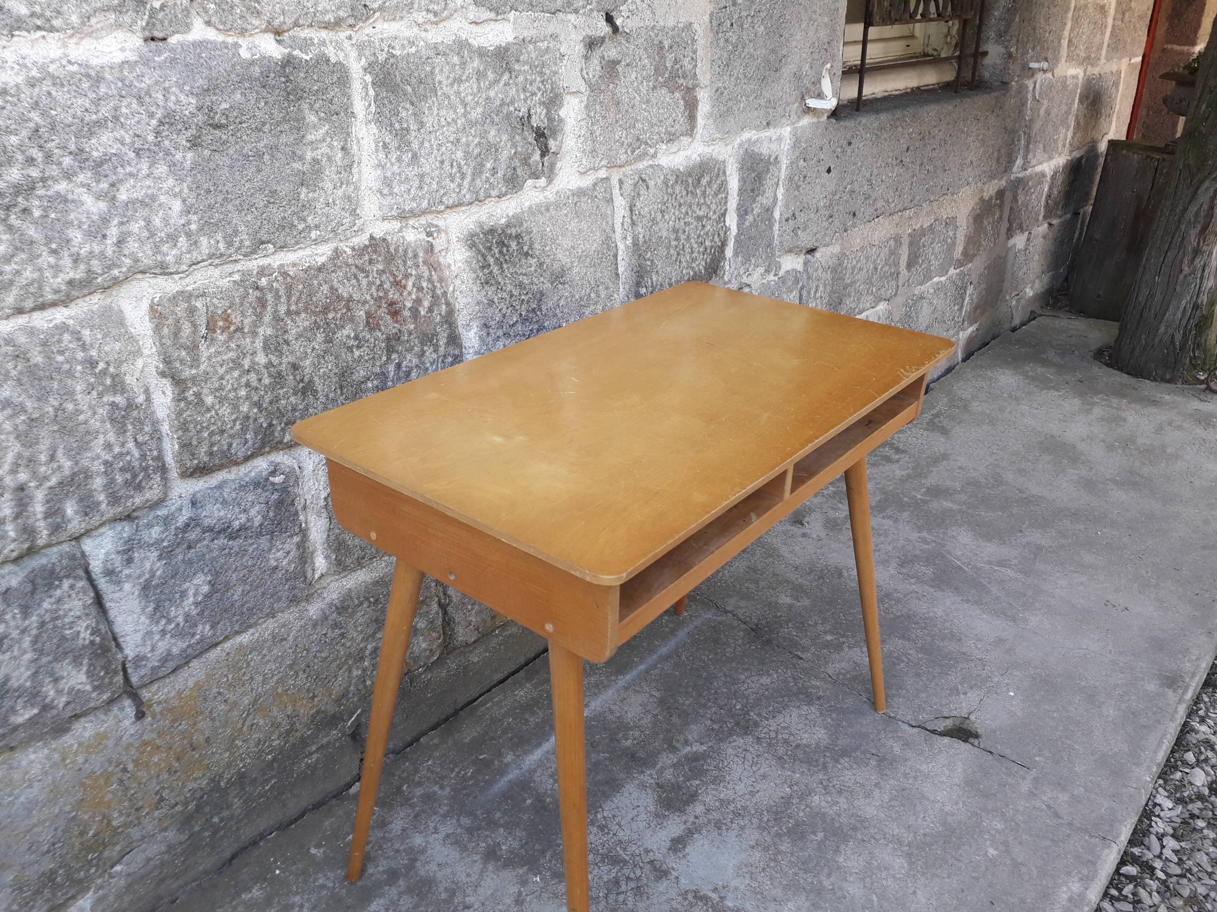 Office feet vintage compass