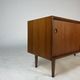 Buffet bas en teck vintage des années 60, style mid-century HiFi.