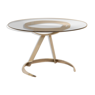 The Vform design table produced by Euro International Steel Furniture