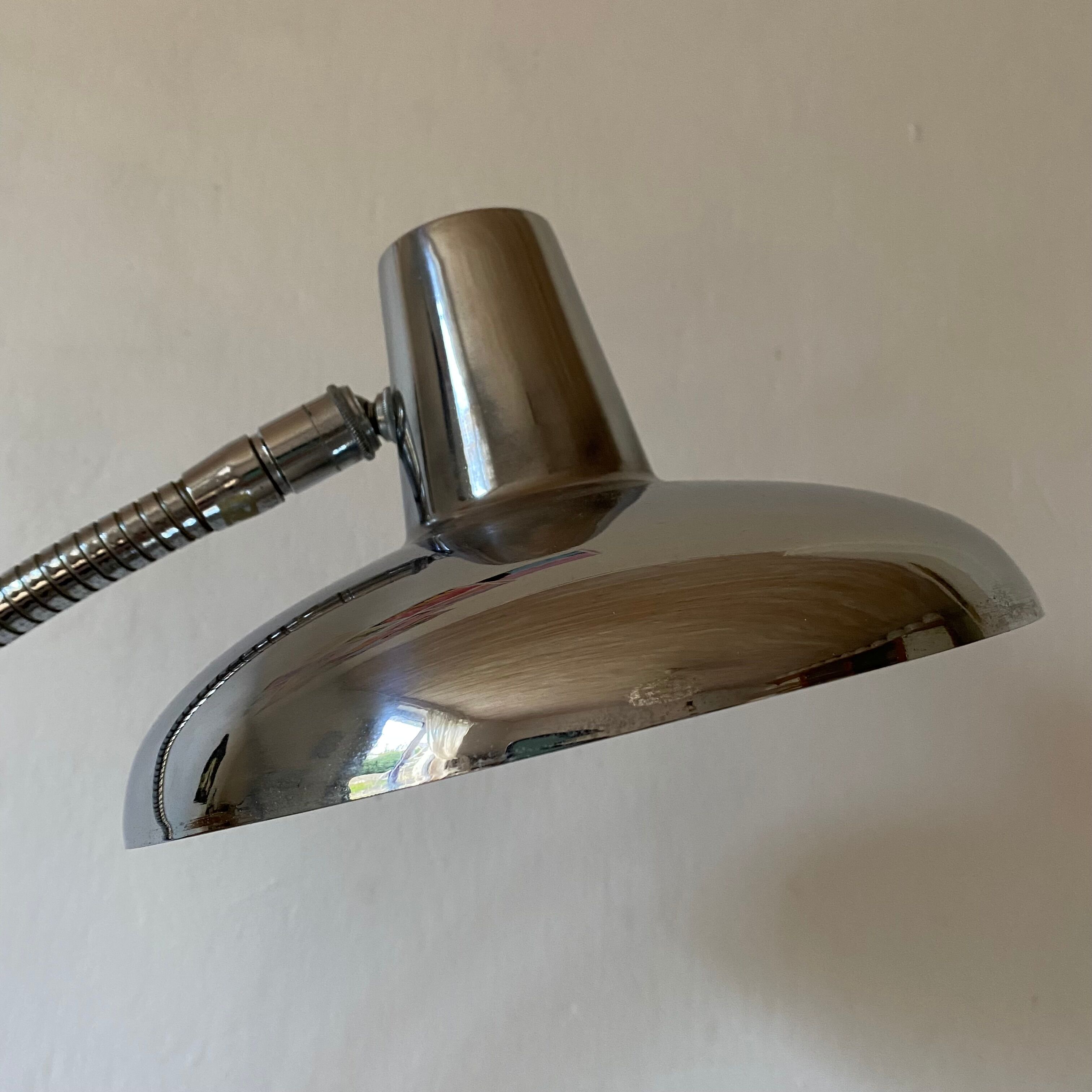 Lampe de bureau chromée années 50