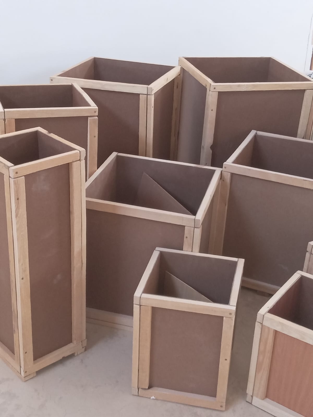 Athena irregular coffee table natural travertine 70x70