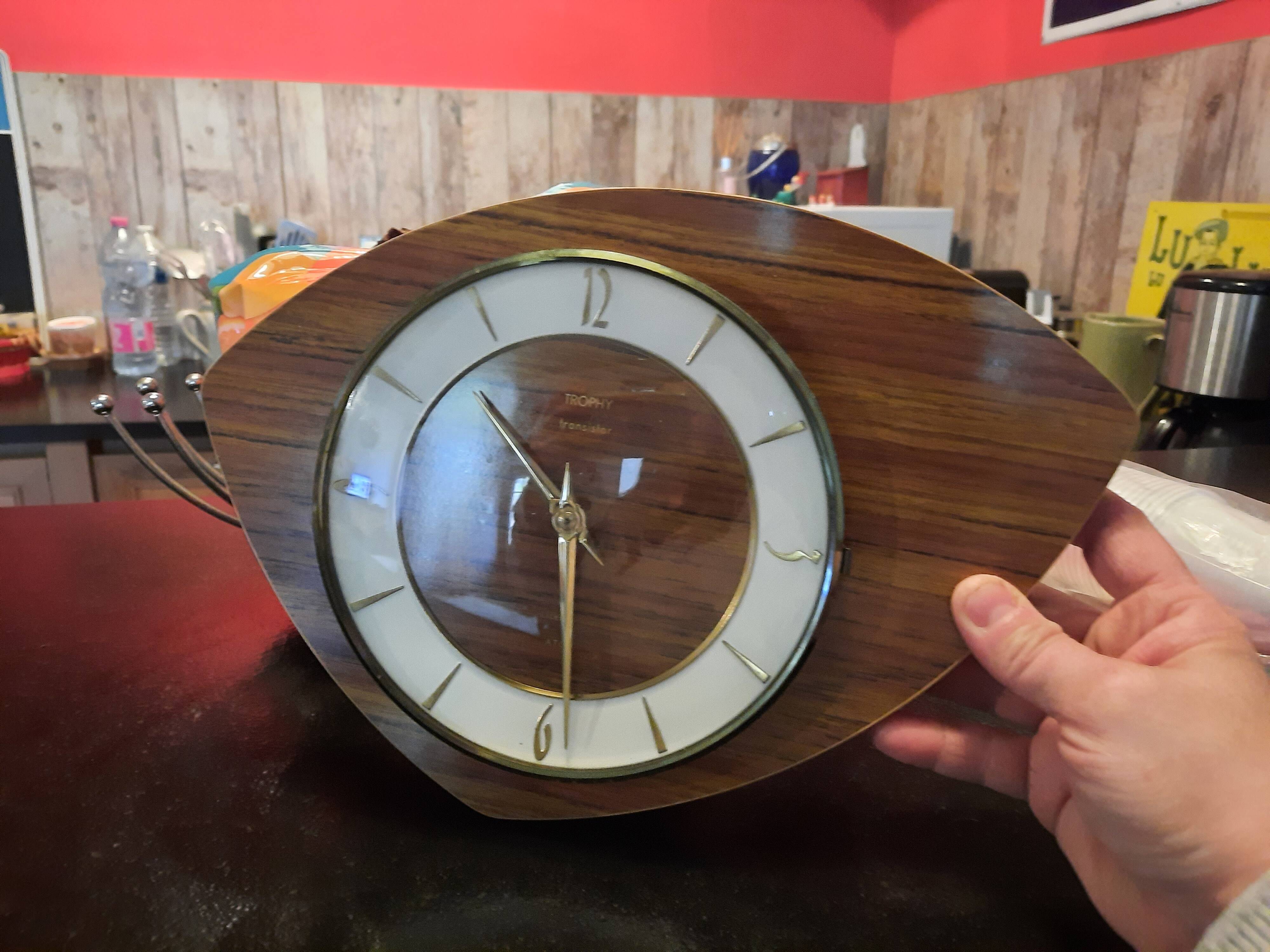 Pendule Trophy transistor Selency