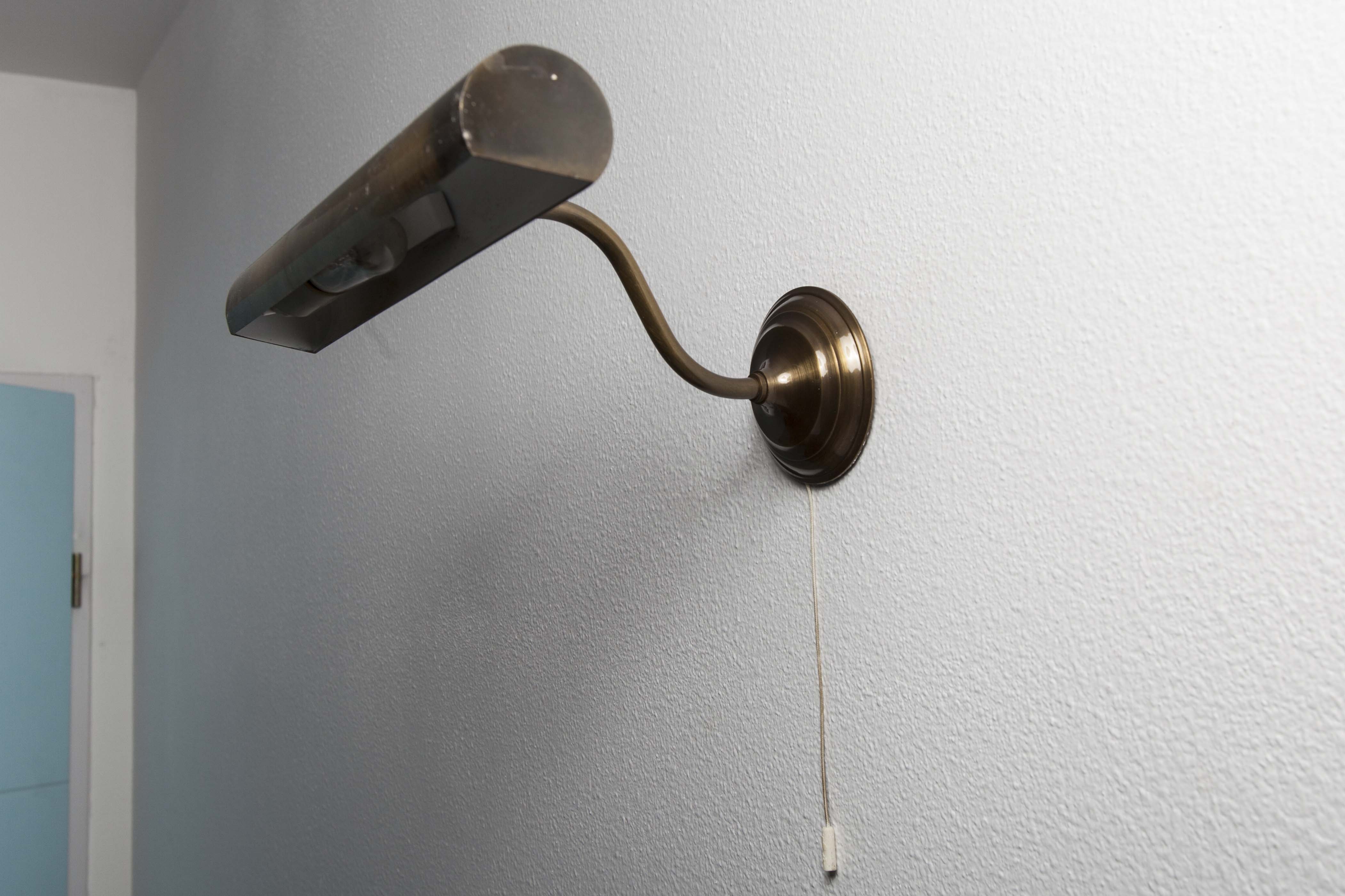 Applied brass for table