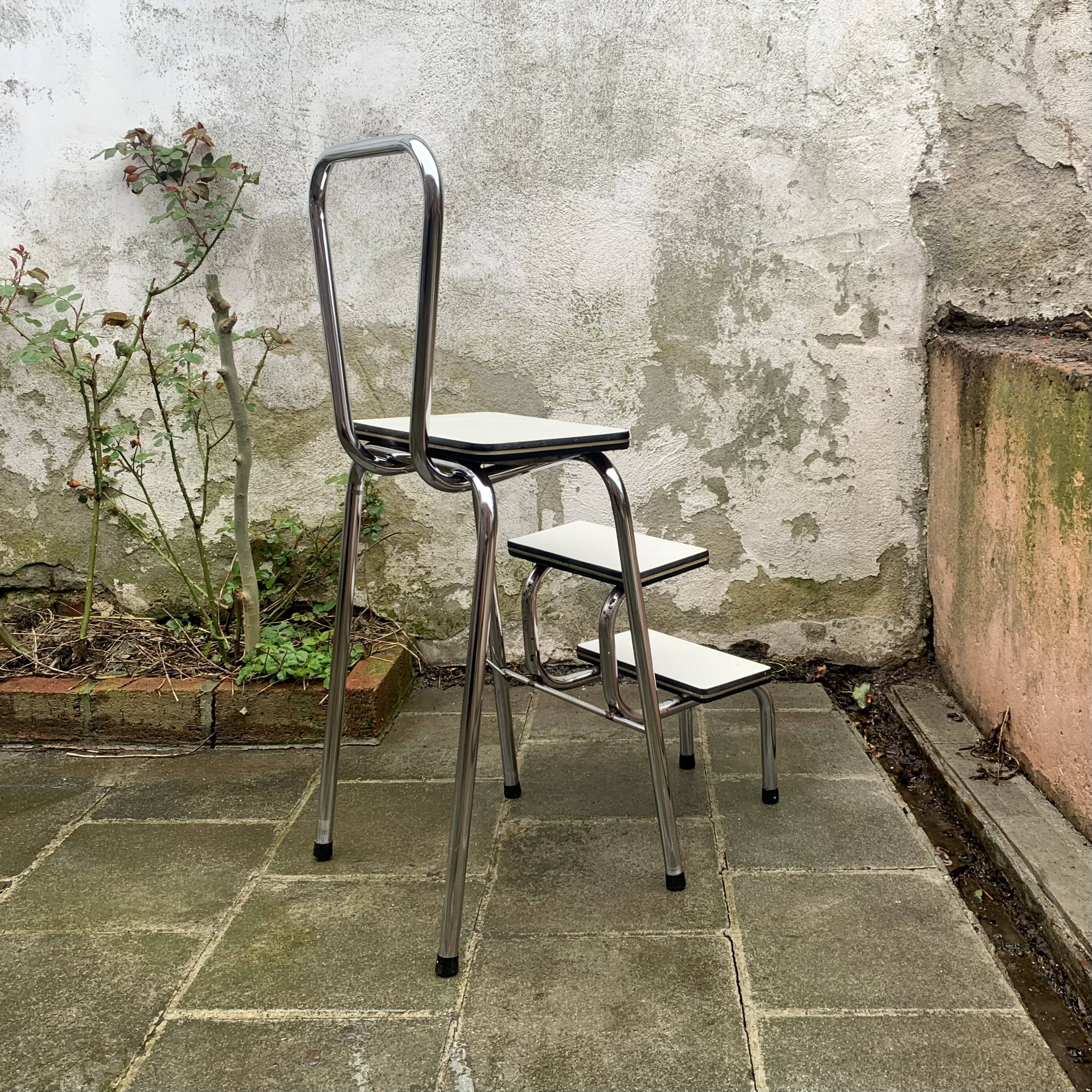 Vintage stepladder in Formica, wood and chromed metal