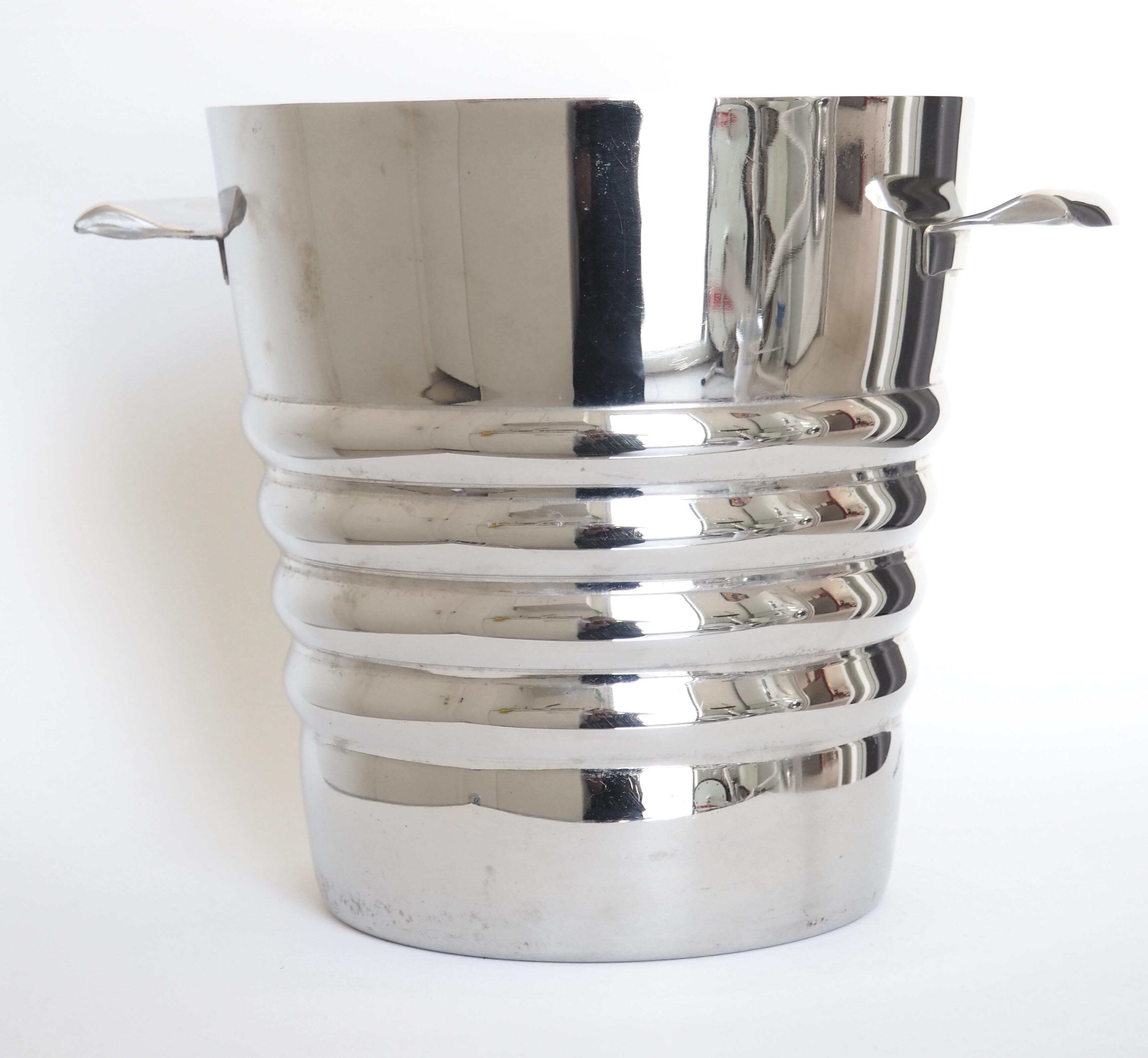 Chrome ice bucket