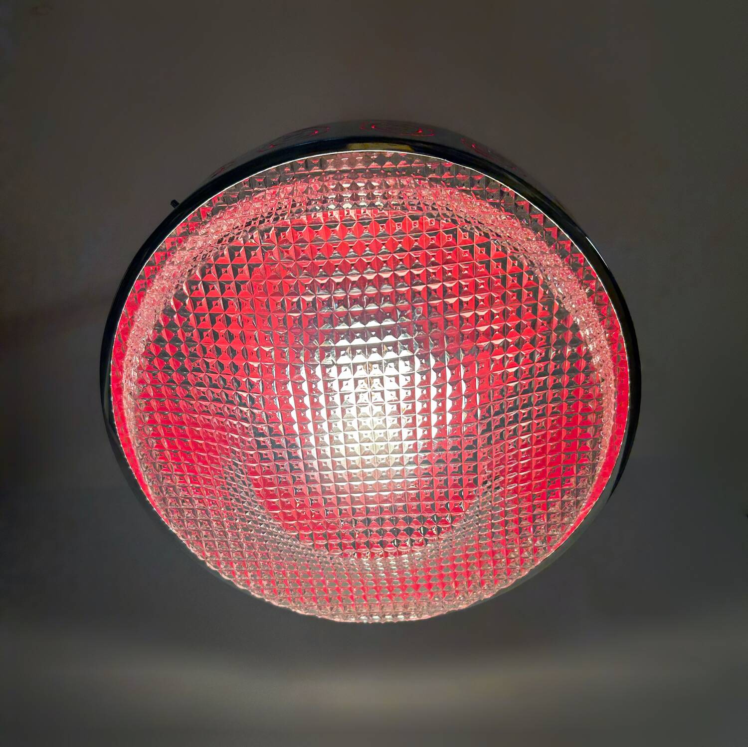 Space Age 1970s lustre design