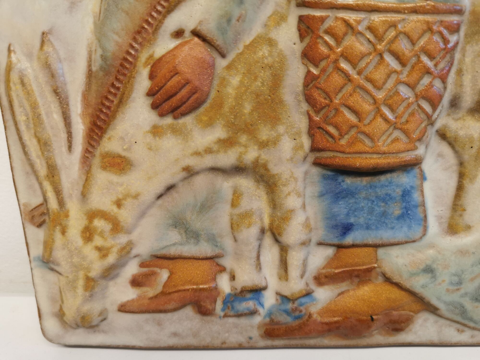 Relief, from Danish Michael Andersen Bornholm (Brand the 3 fish), designed by Marianne Starck (MS)