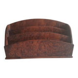 Courier holder in cedar