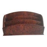 Courier holder in cedar