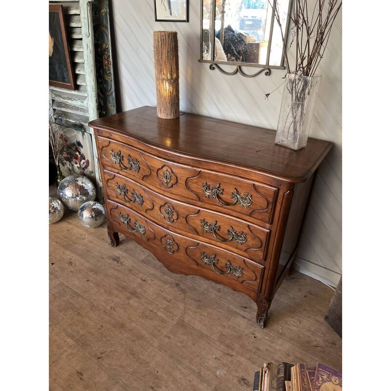 Curved commode in Louis XV style