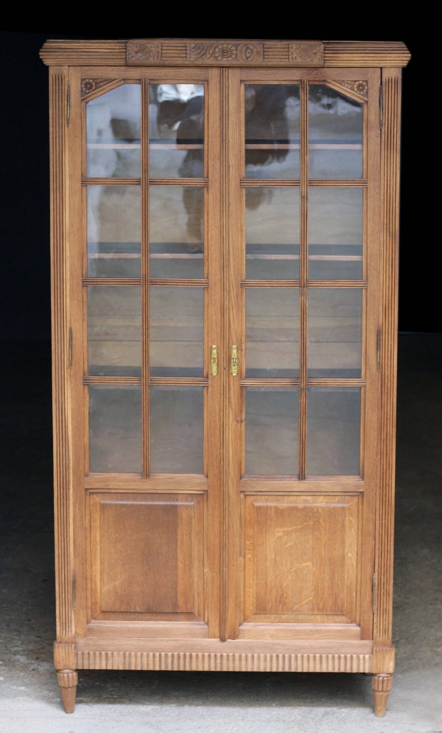 Authentic Parisian Art Deco wardrobe (1920-30)