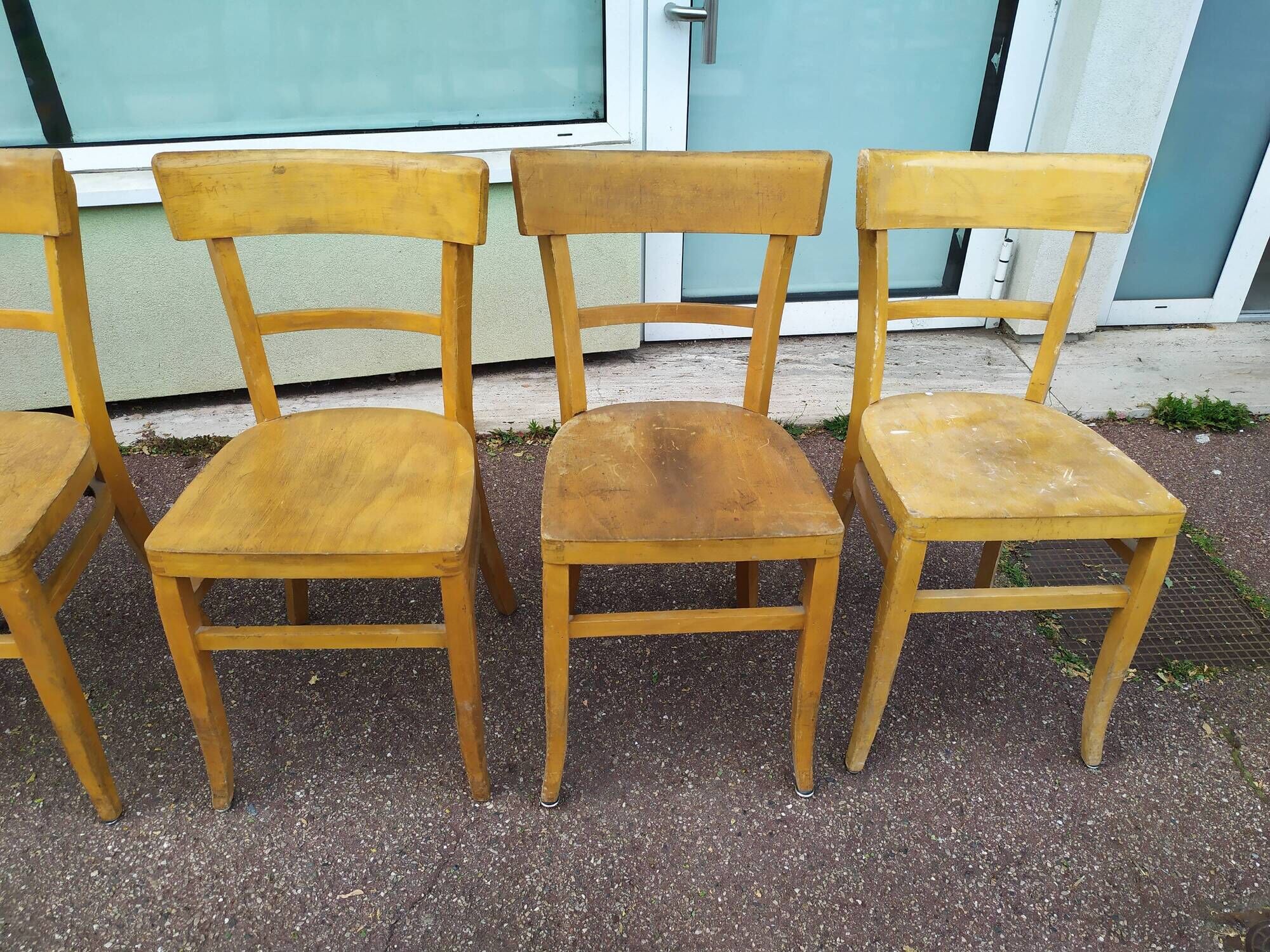 Lot de 12 chaises de bistrot bar bois vintage luterma