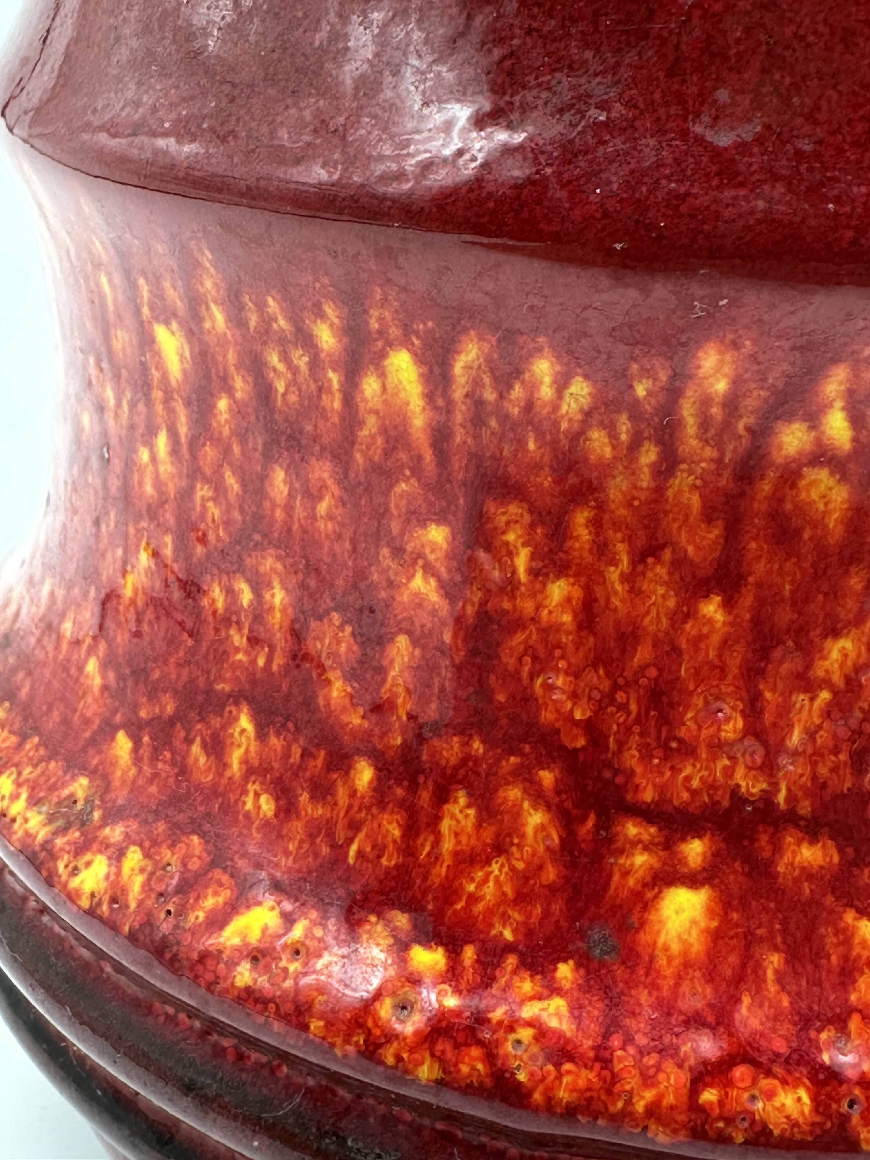 Red vase pagoda ceramic w. germany 266-28/space age vintage, 1970s