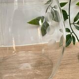 Carafe en verre gravé
