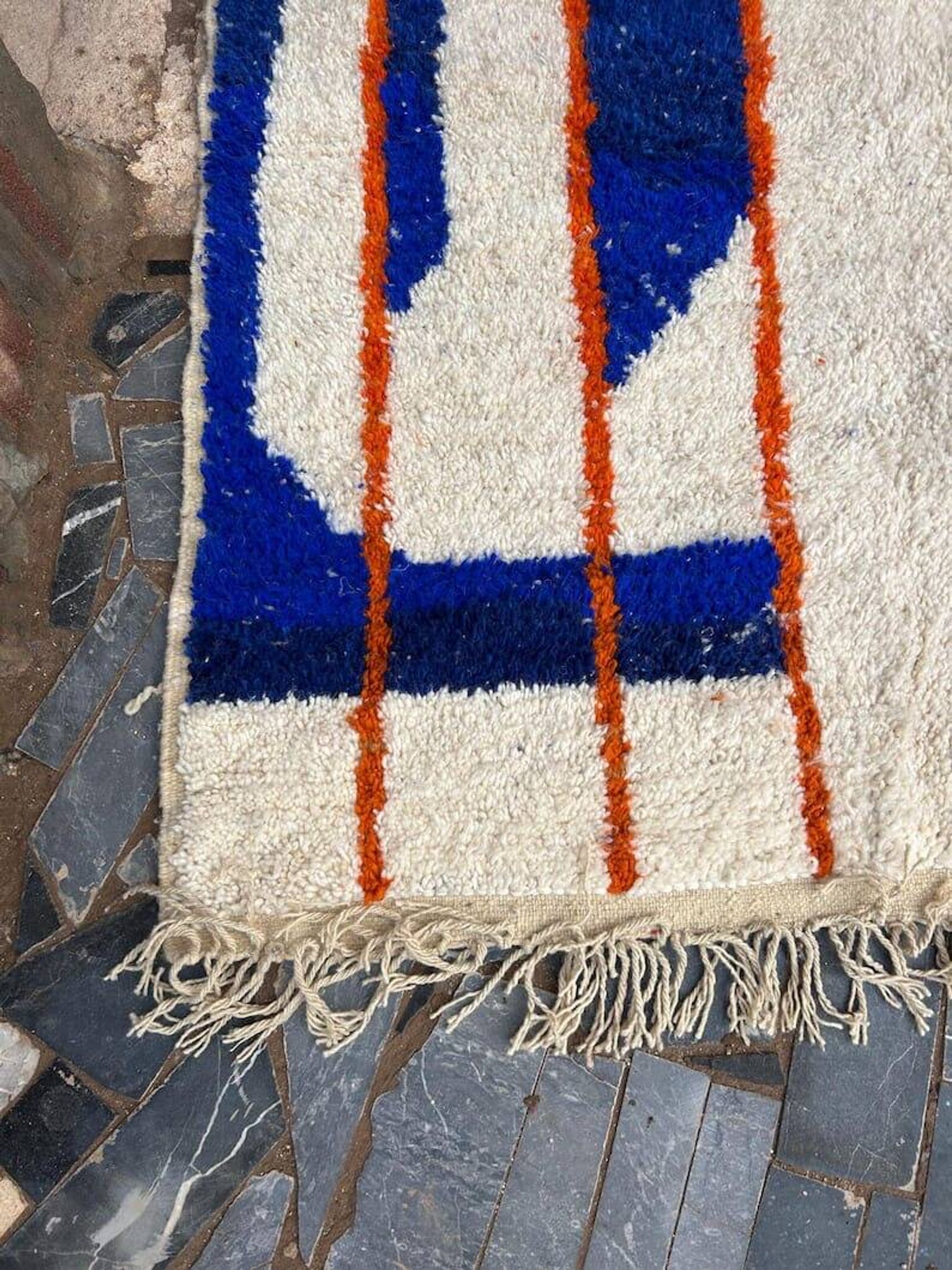 Handmade natural wool rug size 100 x 200 cm