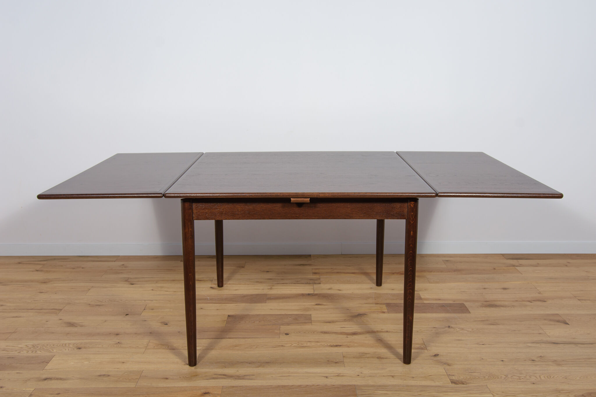 Danish Oak Extendable Dining Table, 1960s