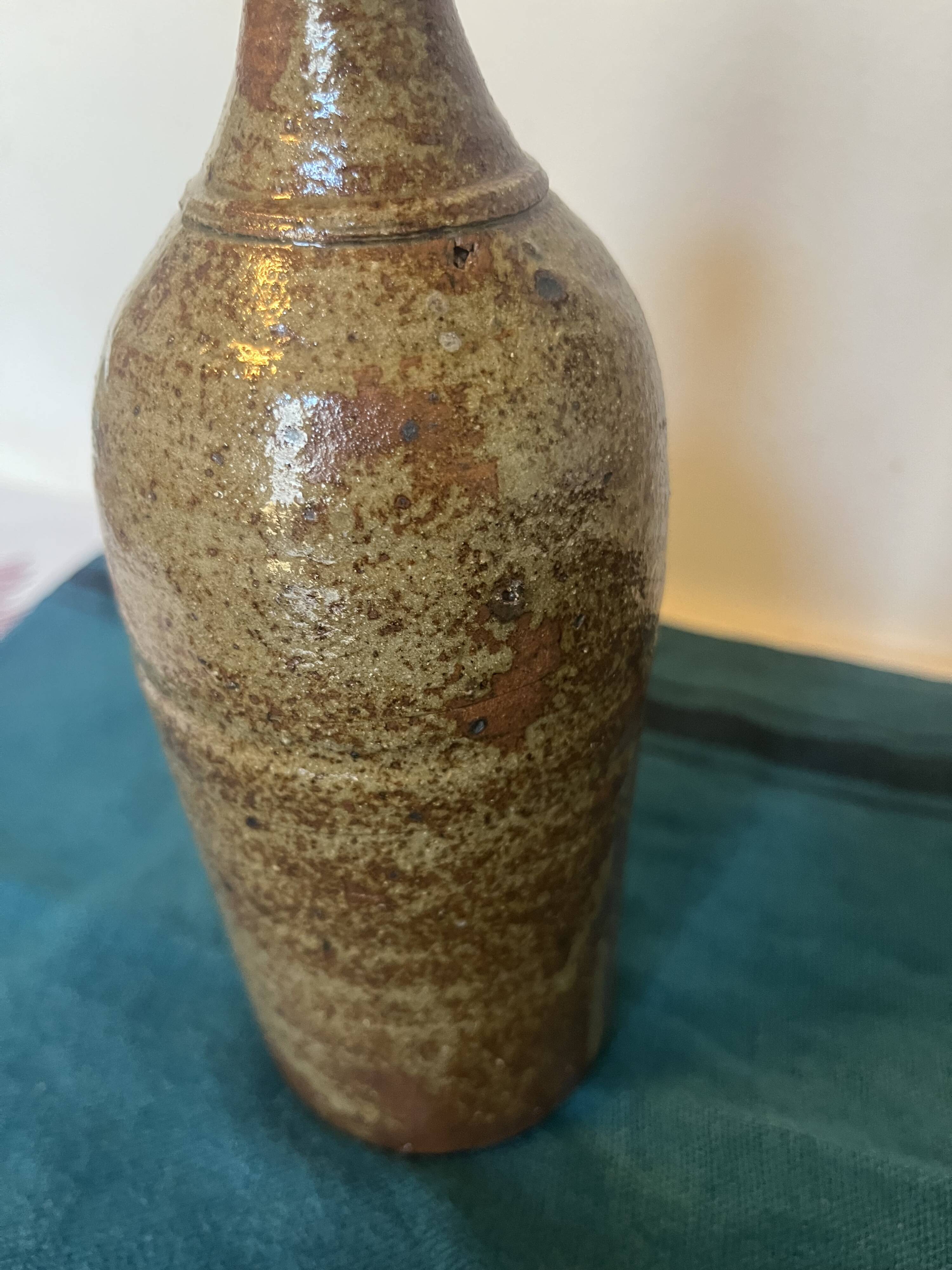 Fine vase in pyrite stone